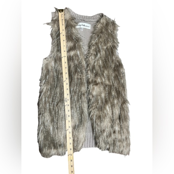 Sebby Collection knit faux‎ fur and feather open vest size Small - Picture 2 of 8